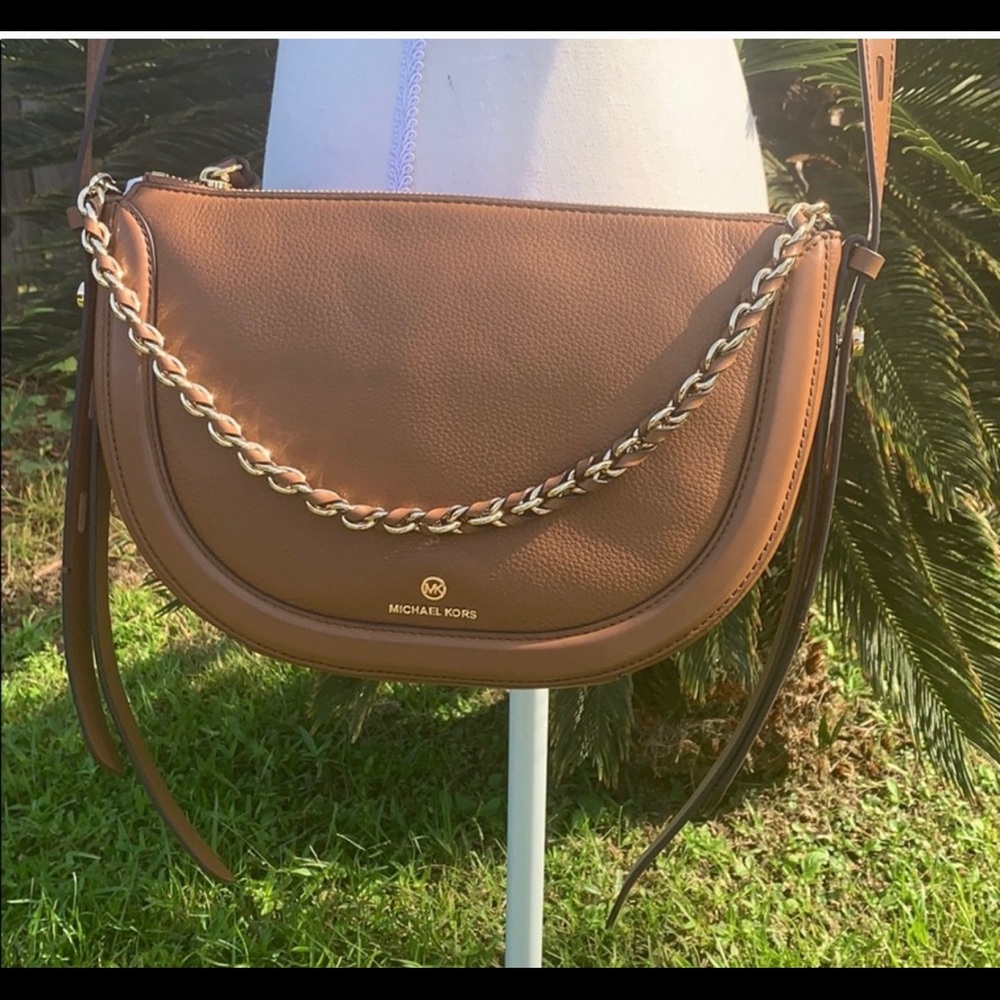 New🔥Michael Kors nice purse - Picture 6 of 8